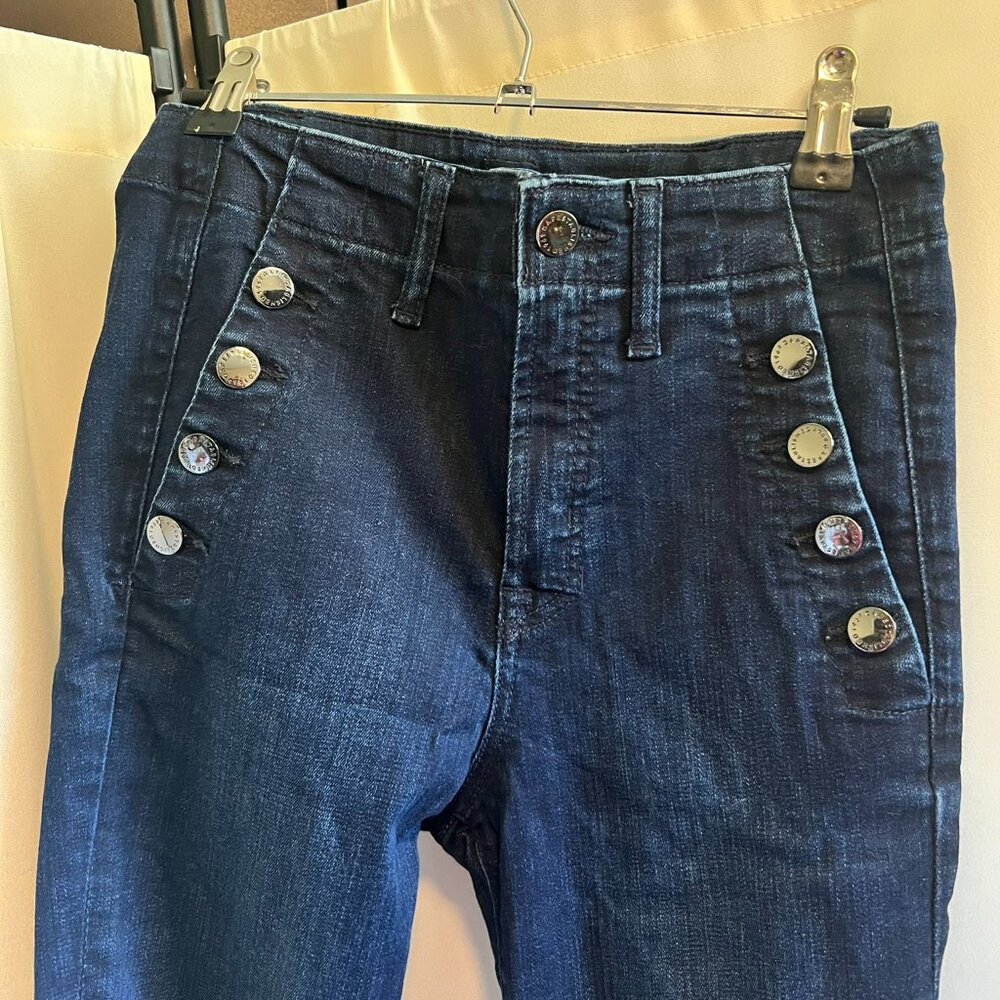 True Skinny Gap Button Jeans